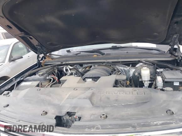 2017 Chevrolet Tahoe Premier z VIN 1GNSCCKC4HR209927, wystawiony jako IAAI lot #42299663 z przebiegiem 124 417 mil mil oraz . Historia ofert i sprzedaży dostępna na DreamBid. Obrazek 10.