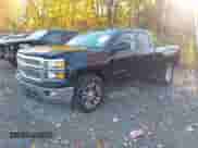 2015 Chevrolet Silverado 1500 LT z VIN 1GCVKREC1FZ434701, wystawiony jako IAAI lot #43467382 z przebiegiem 218 493 mil mil oraz . Historia ofert i sprzedaży dostępna na DreamBid. Obrazek 2.