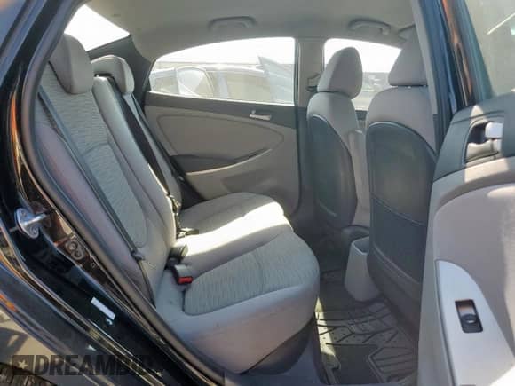 2017 Hyundai Accent SE z VIN KMHCT4AE6HU353879, wystawiony jako Copart lot #86433135 z przebiegiem 122 307 mil mil oraz Nie do naprawy • Non repairable. Historia ofert i sprzedaży dostępna na DreamBid. Obrazek 10.