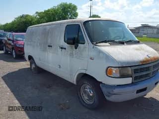 1995 Dodge Cargo with VIN 2B7HB21Y4SK528476, listed as a IAAI auction lot 42144151 with 218,432 mi miles and . Bid and sale history available at DreamBid. Image 1.