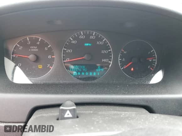 2007 Chevrolet Impala LTZ z VIN 2G1WU58R079360330, wystawiony jako Copart lot #71446495 z przebiegiem 133 176 mil mil oraz Czysty tytuł • Clean title. Historia ofert i sprzedaży dostępna na DreamBid. Obrazek 9.