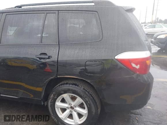 2008 Toyota Highlander z VIN JTEES41AX82033971, wystawiony jako IAAI lot #43455327 z przebiegiem 227 159 mil mil oraz . Historia ofert i sprzedaży dostępna na DreamBid. Obrazek 14.