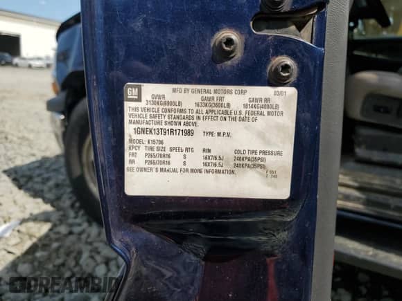 2001 Chevrolet Tahoe LT with VIN 1GNEK13T91R171989, listed as a Copart auction lot 80062185 with 175,339 mi miles and Salvage title. Bid and sale history available at DreamBid. Image 13.