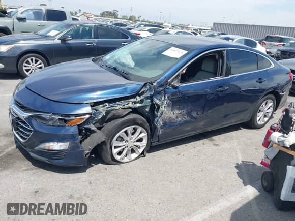 2019 Chevrolet Malibu Hybrid с VIN 1G1ZF5SU5KF141612, выставлен на аукционе IAAI как лот 42017078 с пробегом 135 747 миль миль и . История ставок и продаж доступна на DreamBid. Изображение 2.