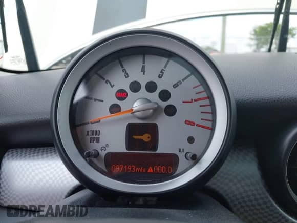 2010 MINI Hardtop S with VIN WMWMF7C53ATZ74200, listed as a IAAI auction lot 42482465 with 97,193 mi miles and . Bid and sale history available at DreamBid. Image 7.