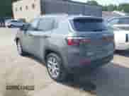 2023 Jeep Compass Latitude Lux с VIN 3C4NJDFN8PT531229, выставлен на аукционе IAAI как лот 42383427 с пробегом 6 979 миль миль и . История ставок и продаж доступна на DreamBid. Изображение 3.