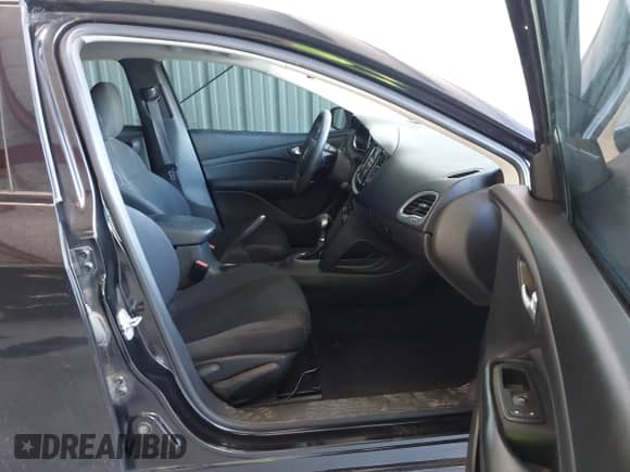 2016 Dodge Dart SE with VIN 1C3CDFAA8GD516187, listed as a IAAI auction lot 43348367 with 83,578 mi miles and . Bid and sale history available at DreamBid. Image 5.