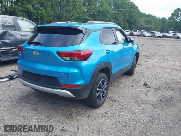 2025 Chevrolet TrailBlazer LT с VIN KL79MRSL8SB128031, выставлен на аукционе IAAI как лот 42995813 с пробегом 8 209 миль миль и . История ставок и продаж доступна на DreamBid. Изображение 4.