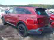 2021 Kia Sorento S with VIN 5XYRLDLC8MG017317, listed as a IAAI auction lot 43147600 with 33,194 mi miles and . Bid and sale history available at DreamBid. Image 3.