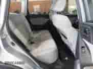 2016 Subaru Forester 2.5i z VIN JF2SJABC6GH501118, wystawiony jako IAAI lot #43408683 z przebiegiem 104 586 mil mil oraz . Historia ofert i sprzedaży dostępna na DreamBid. Obrazek 8.