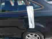 2015 Ford Fiesta SE z VIN 3FADP4BE2FM132430, wystawiony jako IAAI lot #42451462 z przebiegiem 73 501 mil mil oraz . Historia ofert i sprzedaży dostępna na DreamBid. Obrazek 6.