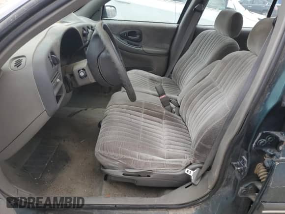 2001 Chevrolet Lumina с VIN 2G1WL52J611213750, выставлен на аукционе Copart как лот 47746595 с пробегом 209 957 миль миль и Списание • Salvage title. История ставок и продаж доступна на DreamBid. Изображение 7.