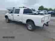 2006 Dodge 2500 Laramie z VIN 3D7KS29C56G136209, wystawiony jako IAAI lot #42756653 z przebiegiem 257 773 mil mil oraz . Historia ofert i sprzedaży dostępna na DreamBid. Obrazek 3.
