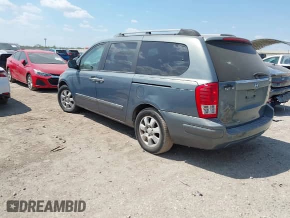 2007 Hyundai Entourage GLS with VIN KNDMC233376029817, listed as a IAAI auction lot 43319435 with 203,557 mi miles and . Bid and sale history available at DreamBid. Image 3.