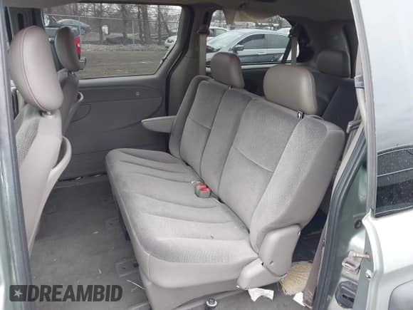 2003 Dodge Grand Caravan with VIN 1D8GP24303B176549, listed as a IAAI auction lot 41716076 with 126,422 mi miles and . Bid and sale history available at DreamBid. Image 8.