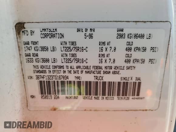 1996 Dodge 1500 with VIN 3B7HF13Z3TG167034, listed as a Copart auction lot 72042524 with 211,593 mi miles and Salvage title. Bid and sale history available at DreamBid. Image 12.