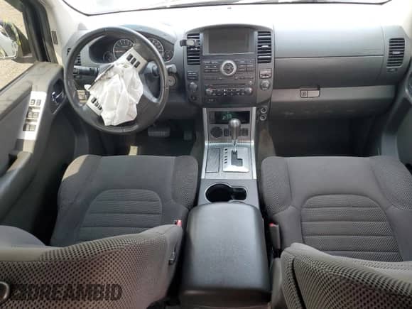 2012 Nissan Pathfinder SV z VIN 5N1AR1NN3CC616438, wystawiony jako Copart lot #67289255 z przebiegiem 210 696 mil mil oraz Szkoda całkowita • Salvage title. Historia ofert i sprzedaży dostępna na DreamBid. Obrazek 8.