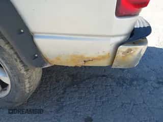 2008 Dodge 1500 SLT с VIN 1D7HU18N28J145257, выставлен на аукционе IAAI как лот 43257443 с пробегом 231 277 миль миль и . История ставок и продаж доступна на DreamBid. Изображение 6.