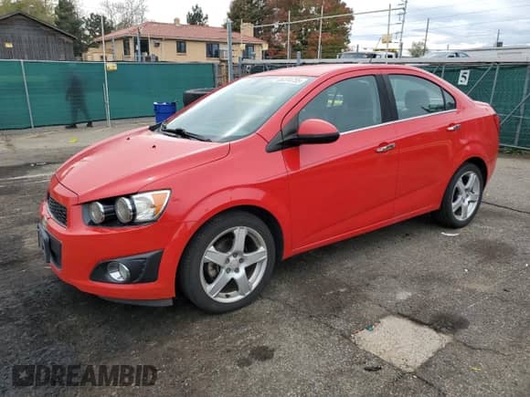 2015 Chevrolet Sonic LTZ с VIN 1G1JE5SB0F4107268, выставлен на аукционе Copart как лот 85374755 с пробегом 76 141 миль миль и Списание • Salvage title. История ставок и продаж доступна на DreamBid. Изображение 1.