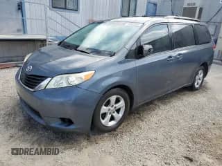 2011 Toyota Sienna LE AAS with VIN 5TDKK3DC5BS047548, listed as a Copart auction lot 84808655 with 264,730 mi miles and Salvage title. Bid and sale history available at DreamBid. Image 1.