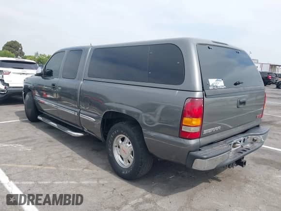 2002 GMC Sierra 1500 SLE с VIN 2GTEC19T021302802, выставлен на аукционе IAAI как лот 42584815 с пробегом 170 801 миль миль и . История ставок и продаж доступна на DreamBid. Изображение 3.
