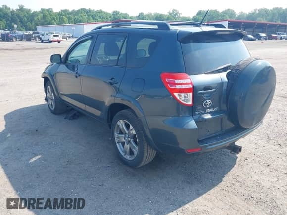2010 Toyota RAV4 Sport with VIN 2T3RK4DV6AW026288, listed as a IAAI auction lot 42470370 with 172,306 mi miles and . Bid and sale history available at DreamBid. Image 3.