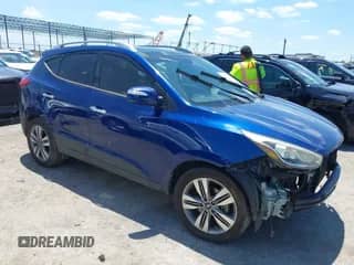 2014 Hyundai Tucson Limited z VIN KM8JU3AG8EU819923, wystawiony jako IAAI lot #42389392 z przebiegiem 111 009 mil mil oraz . Historia ofert i sprzedaży dostępna na DreamBid. Obrazek 1.