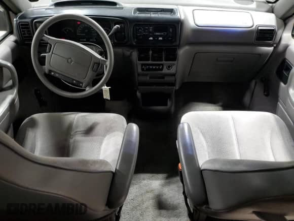 1995 Dodge Caravan with VIN 2B4GH2537SR203902, listed as a Copart auction lot 42555025 with 125,294 mi miles and Clean title. Bid and sale history available at DreamBid. Image 8.