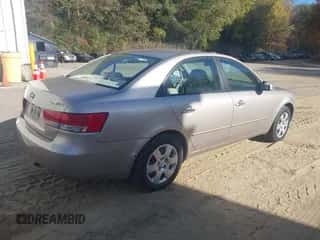 2007 Hyundai Sonata GLS z VIN 5NPET46C67H210721, wystawiony jako IAAI lot #43483568 z przebiegiem 207 591 mil mil oraz . Historia ofert i sprzedaży dostępna na DreamBid. Obrazek 4.