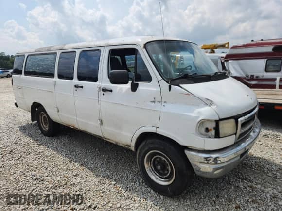 1997 Dodge Passenger with VIN 2B5WB35Z8VK522063, listed as a Copart auction lot 68867955 with 246,435 mi miles and Salvage title. Bid and sale history available at DreamBid. Image 4.