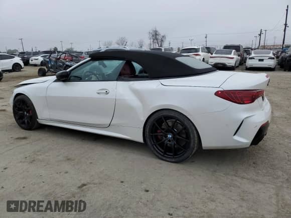2025 BMW 4 Series 430i с VIN WBA33DB06SCS07578, выставлен на аукционе Copart как лот 50272185 с пробегом 5 169 миль миль и Списание • Salvage title. История ставок и продаж доступна на DreamBid. Изображение 2.