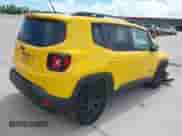 2017 Jeep Renegade Latitude с VIN ZACCJABB9HPG35478, выставлен на аукционе IAAI как лот 42576406 с пробегом 95 518 миль миль и . История ставок и продаж доступна на DreamBid. Изображение 4.