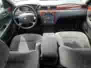 2007 Chevrolet Impala LT z VIN 2G1WC58R479103433, wystawiony jako Copart lot #70121125 z przebiegiem 137 696 mil mil oraz Szkoda całkowita • Salvage title. Historia ofert i sprzedaży dostępna na DreamBid. Obrazek 8.