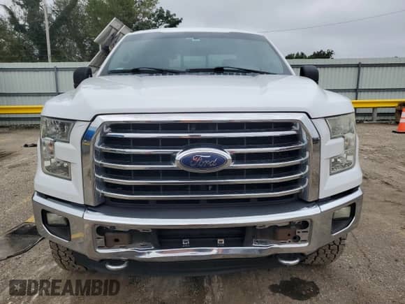 2015 Ford F-150 XLT with VIN 1FTFX1EG2FKE03542, listed as a Copart auction lot 83753855 with 268,740 mi miles and Salvage title. Bid and sale history available at DreamBid. Image 5.