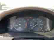 1995 Honda Accord LX z VIN 1HGCD5638SA090464, wystawiony jako Copart lot #48593965 z przebiegiem 142 003 mil mil oraz Czysty tytuł • Clean title. Historia ofert i sprzedaży dostępna na DreamBid. Obrazek 9.