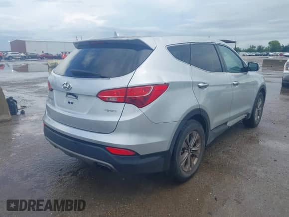 2016 Hyundai Santa Fe с VIN 5XYZT3LB1GG314452, выставлен на аукционе IAAI как лот 42710982 с пробегом 117 881 миль миль и . История ставок и продаж доступна на DreamBid. Изображение 4.