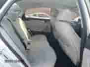 2015 Hyundai Sonata SE z VIN 5NPE24AF4FH150733, wystawiony jako Copart lot #84549045 z przebiegiem 199 824 mil mil oraz Szkoda całkowita • Salvage title. Historia ofert i sprzedaży dostępna na DreamBid. Obrazek 10.