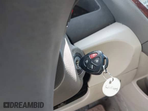 2009 Toyota Camry XLE with VIN 4T4BE46K89R121117, listed as a IAAI auction lot 43196992 with 276,192 mi miles and . Bid and sale history available at DreamBid. Image 11.