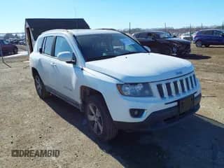 2016 Jeep Compass High Altitude with VIN 1C4NJCEA8GD676091, listed as a IAAI auction lot 41447387 with 120,881 mi miles and . Bid and sale history available at DreamBid. Image 1.