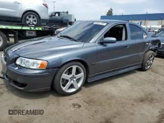 2004 Volvo S60 R с VIN YV1RH52Y242350041, выставлен на аукционе Copart как лот 65601705 с пробегом 102 123 миль миль и Чистый • Clean title. История ставок и продаж доступна на DreamBid. Изображение 1.