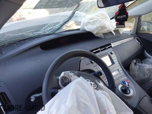 2012 Toyota Prius Advanced with VIN JTDKN3DP8C3026819, listed as a IAAI auction lot 41742743 with 178,000 mi miles and . Bid and sale history available at DreamBid. Image 15.