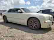 2008 Chrysler 300 Limited с VIN 2C3KA33G88H321747, выставлен на аукционе Copart как лот 65928145 с пробегом Не указан миль и Списание • Salvage title. История ставок и продаж доступна на DreamBid. Изображение 4.