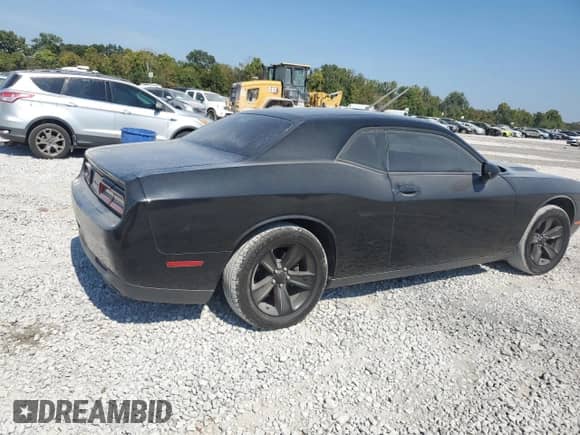 2016 Dodge Challenger SXT z VIN 2C3CDZAG8GH198791, wystawiony jako Copart lot #80314445 z przebiegiem 94 774 mil mil oraz Szkoda całkowita • Salvage title. Historia ofert i sprzedaży dostępna na DreamBid. Obrazek 3.