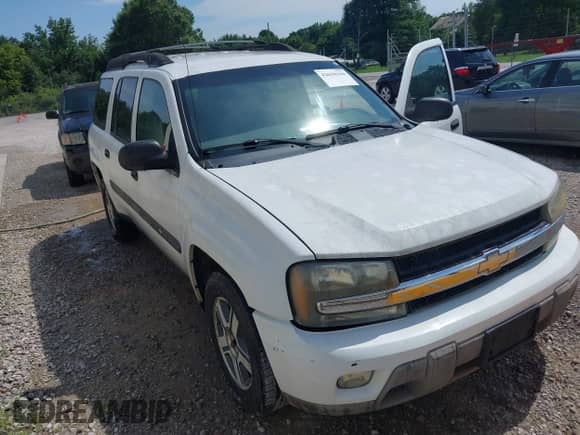 2004 Chevrolet TrailBlazer EXT LS с VIN 1GNET16S146112862, выставлен на аукционе IAAI как лот 42610144 с пробегом 231 802 миль миль и . История ставок и продаж доступна на DreamBid. Изображение 6.