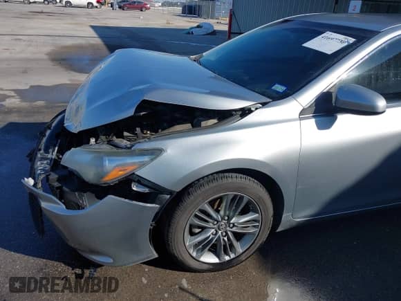 2017 Toyota Camry XLE z VIN 4T1BF1FK1HU660134, wystawiony jako IAAI lot #41697739 z przebiegiem 116 243 mil mil oraz . Historia ofert i sprzedaży dostępna na DreamBid. Obrazek 17.