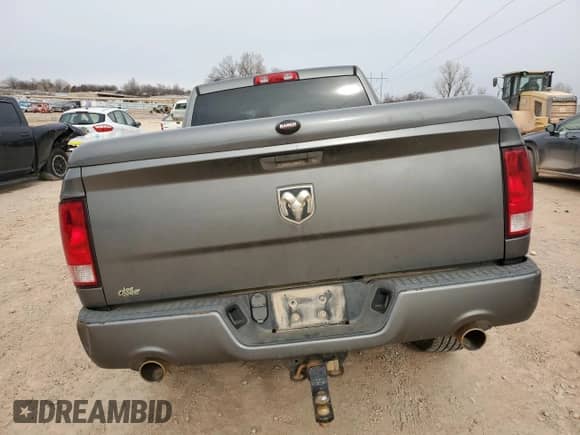 2013 Ram 1500 Express z VIN 1C6RR6FT9DS686381, wystawiony jako Copart lot #41779615 z przebiegiem 147 301 mil mil oraz Szkoda całkowita • Salvage title. Historia ofert i sprzedaży dostępna na DreamBid. Obrazek 6.