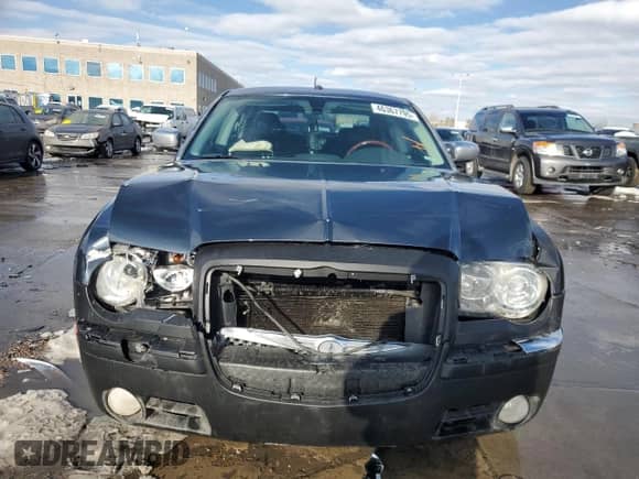 2008 Chrysler 300 C with VIN 2C3LK63H68H179510, listed as a Copart auction lot 46367795 with 173,891 mi miles and Salvage title. Bid and sale history available at DreamBid. Image 5.