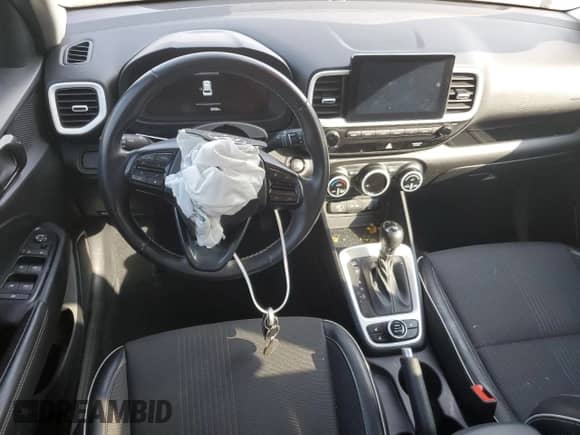 2023 Hyundai Venue Ultimate with VIN KMHRC8A39PU228356, listed as a Copart auction lot 70239334 with 32,905 mi miles and Salvage title. Bid and sale history available at DreamBid. Image 8.