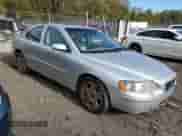 2005 Volvo S60 с VIN YV1RH592X52456708, выставлен на аукционе Copart как лот 87017175 с пробегом Не указан миль и Списание • Salvage title. История ставок и продаж доступна на DreamBid. Изображение 4.