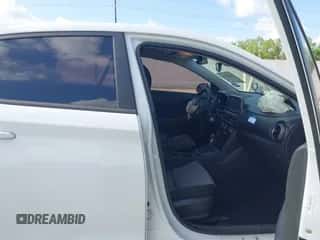 2021 Hyundai Kona SE with VIN KM8K12AA0MU639143, listed as a IAAI auction lot 43122446 with 66,162 mi miles and . Bid and sale history available at DreamBid. Image 5.